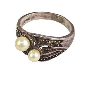 Vintage Sterling Silver Ring With Double Pearl & Marcasite Design Size 6